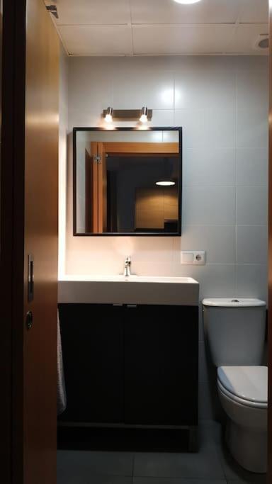 Fabuloso Apartamento En Triana Sevilla Bagian luar foto